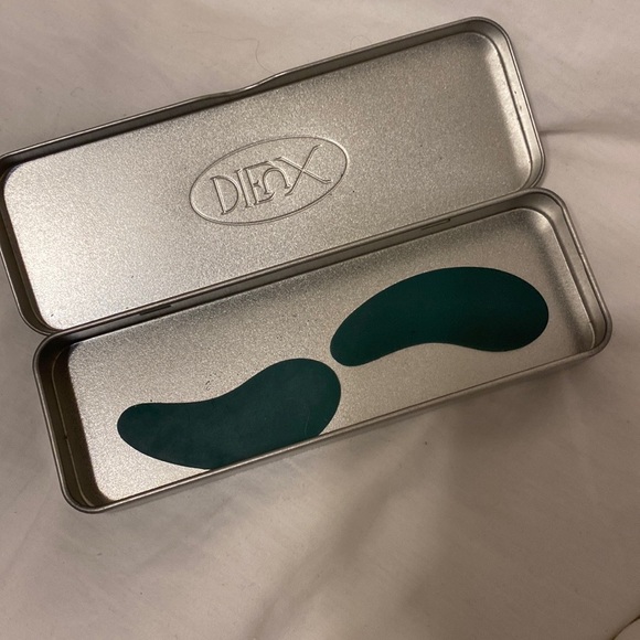 COPY - Forever Eye Mask - Picture 3 of 7